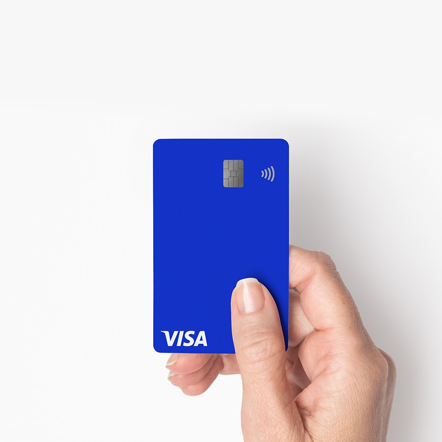 visa card in hand